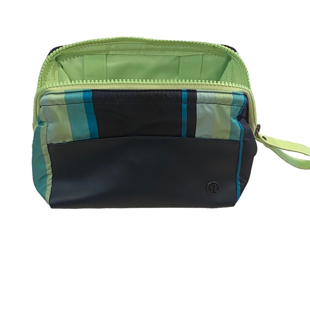 Lululemon Toiletry Bag - Picture 5 of 8